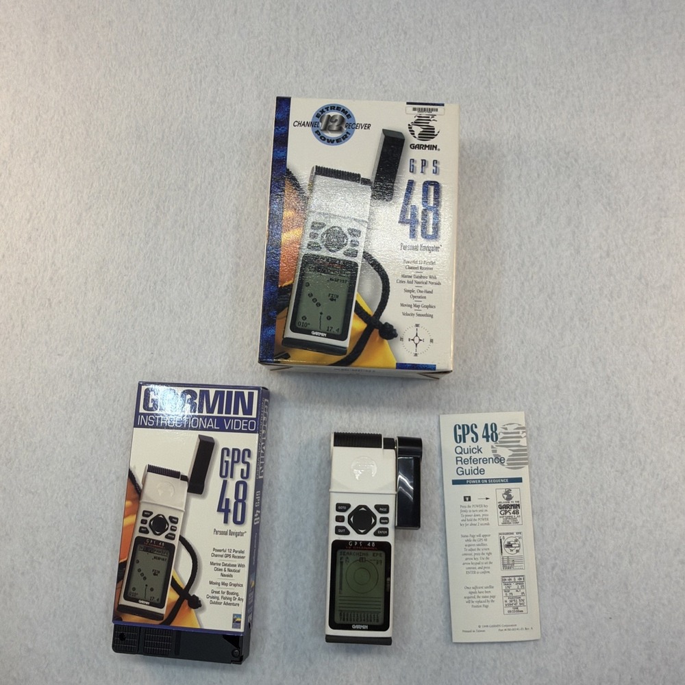 Garmin GPS 48 Handheld Navigator 12‎ Channel w/Case & Manual Bundle Tested Works